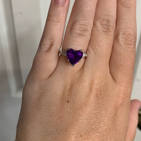 Amethyst Heart Ring - Picture 2 of 5